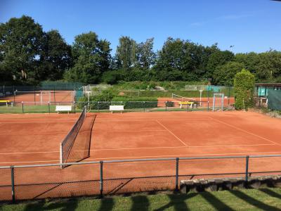 Start in die Sommersaison: die Außenplätze sind geöffnet!